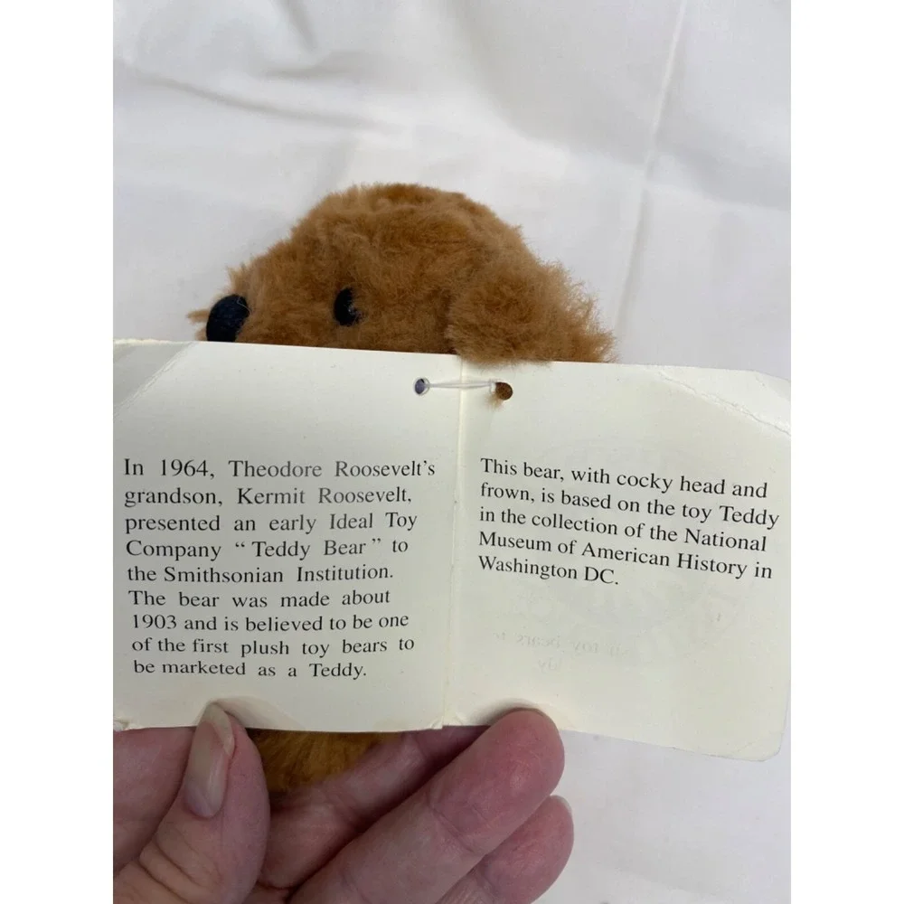 Smithsonian Teddy Bear Plush‎ Classic Brown Stuffed Animal Collectible